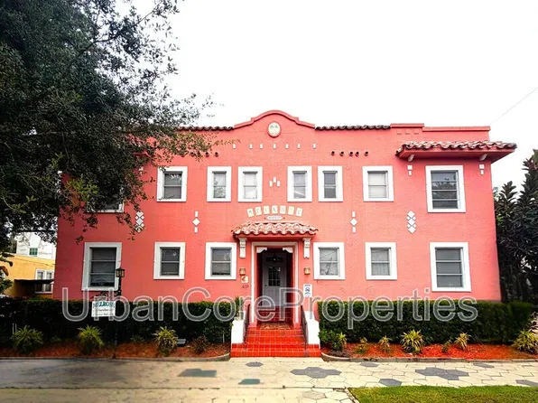 1233 Oak St NE APT 7, Saint Petersburg, FL 33701
