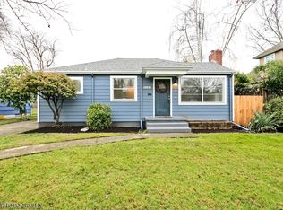 4145 SE Malden St, Portland, OR 97202