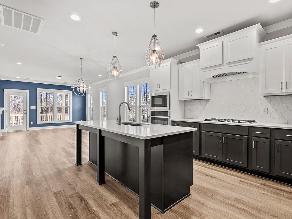 Lakanwood (Right Villa) Plan, Montrose Village at Grandover, Greensboro, NC 27407 Zillow