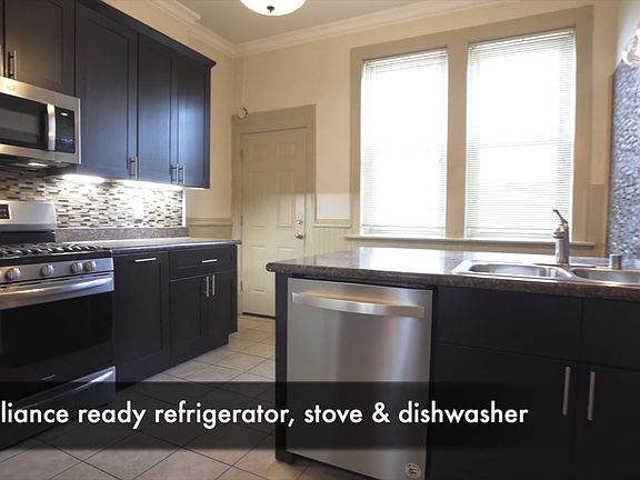 4th image of 2313-2325 N Murray Ave #11