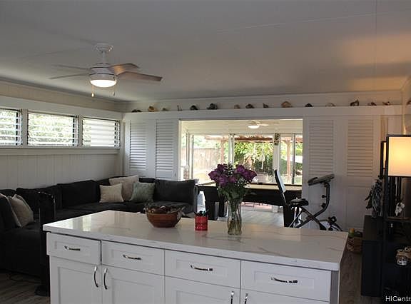 4th image of 671 Ululani St