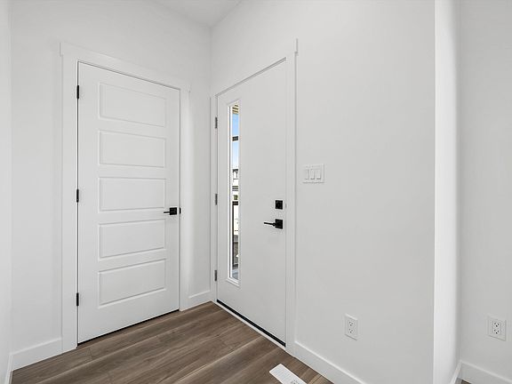 3rd image of 20631 43rd Ave NW