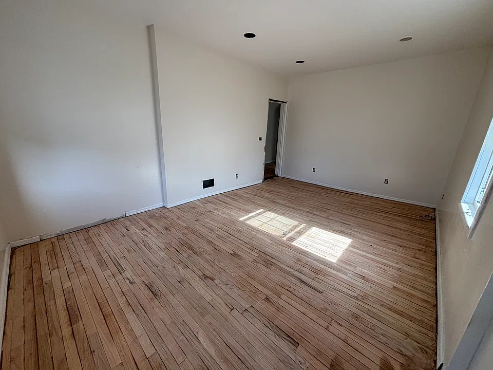 111 S Fulton Ave #1