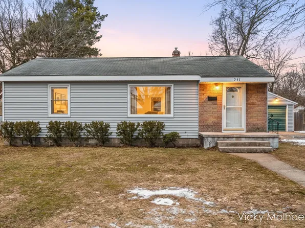 341 Jean St SW, Wyoming, MI 49548