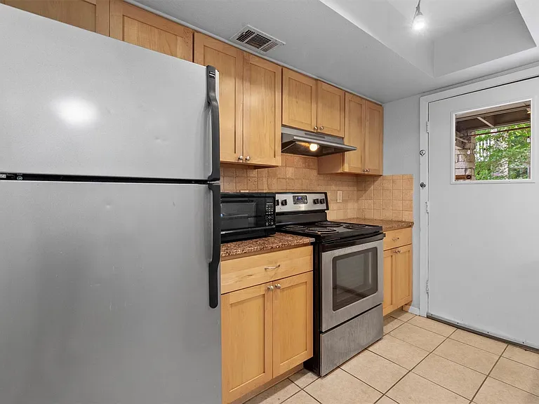 3627 Menchaca Rd #204 — Photo 6