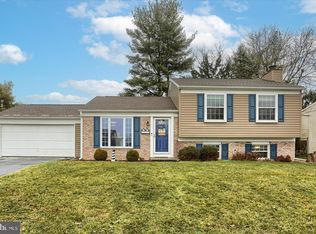 1539 Creek Bed Dr, Harrisburg, PA 17110