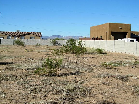 2nd image of 22320 W Calle De Los Flores