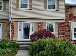 5307 Breeze Hill Pl #544, Troy, MI 48098