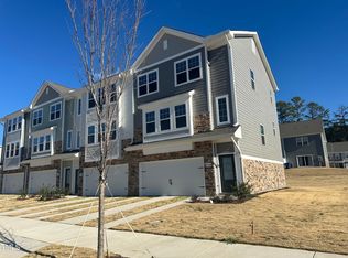 5300 River Reach Dr, Raleigh, NC 27616