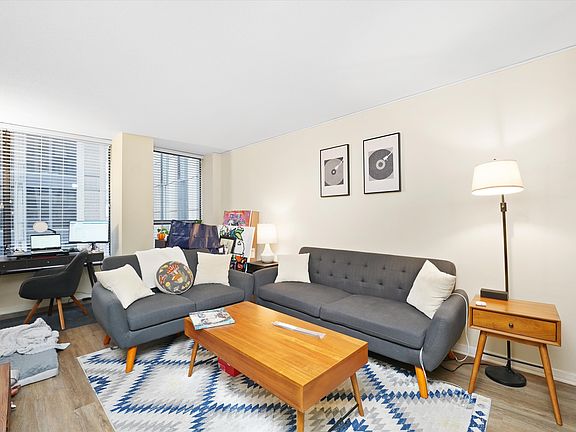 2nd image of 230 E Ontario St APT 603