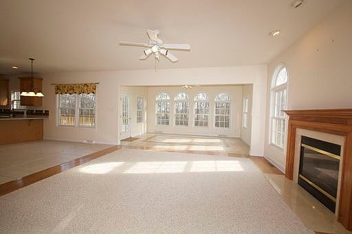 5th image of 212 Cheshire Dr