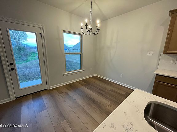 4th image of 7399 Alley Oak Ln