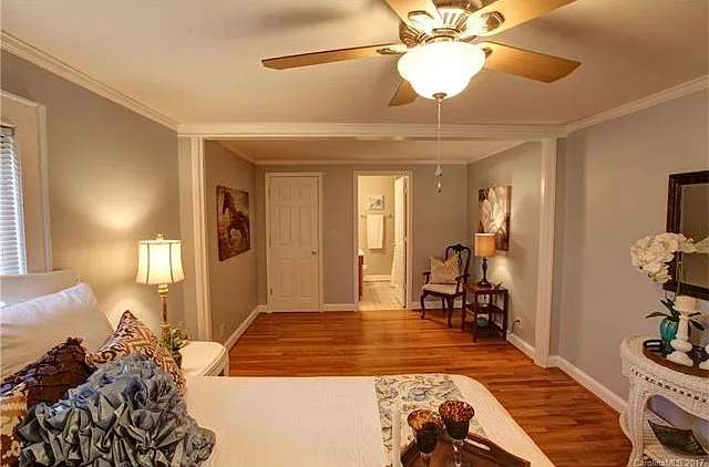 115 Harrison Dr — Photo 11