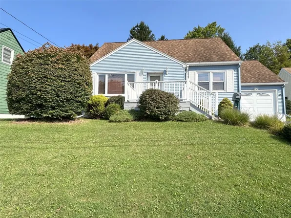 3619 Lorne Dr, Endwell, NY 13760