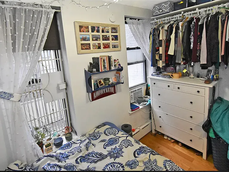 190 Orchard St #4E — Photo 3