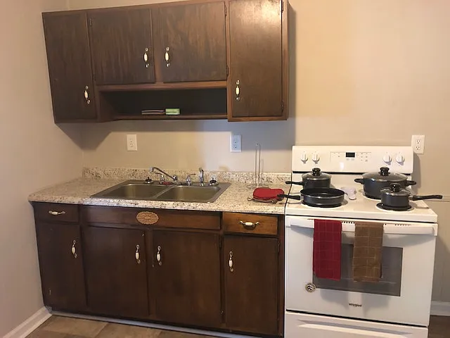 1003 Silver Ave — Photo 20