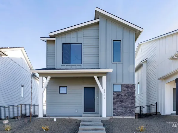 6715 W Fairy Falls Dr, Meridian, ID 83646