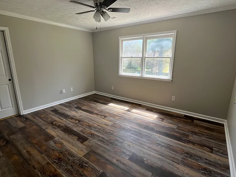 144 Grassland Dr — Photo 17