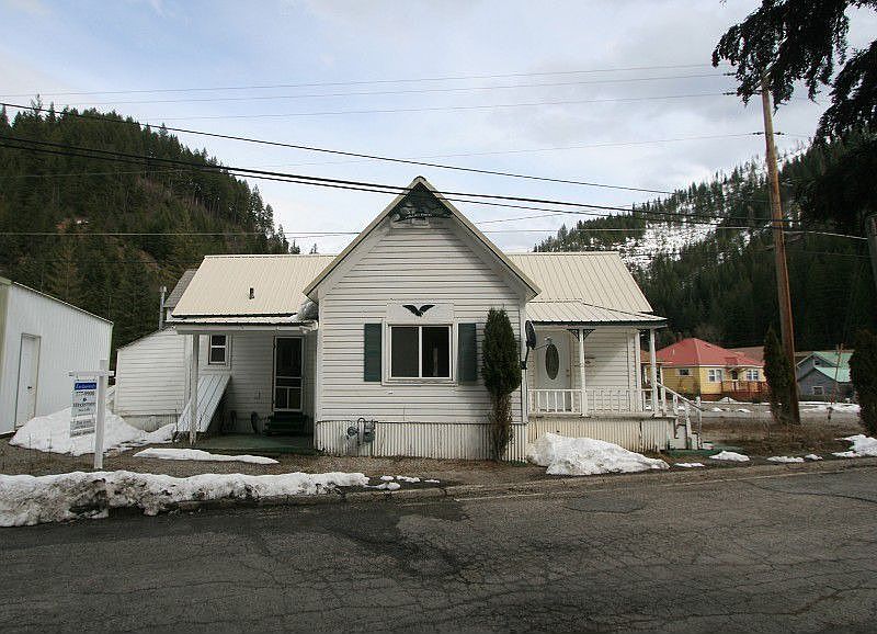 1st image of 1102 Canyon Ave