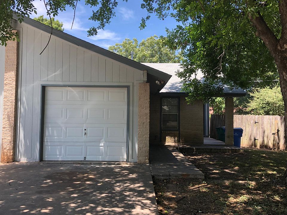 1st image of 412 Vista West Ct