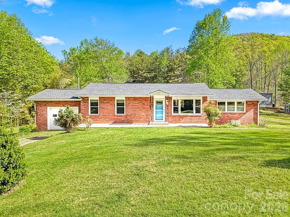 2nd image of 154 Cactus Ln