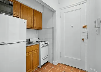 Rented by Platinum Properties