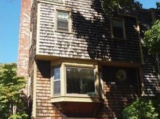 22 Hillside Ave, Marblehead, MA 01945