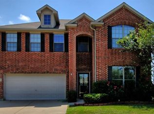 12637 Panorama Dr, Burleson, TX 76028