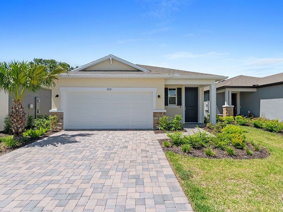 1st image of 3732 Maxwell Park Dr