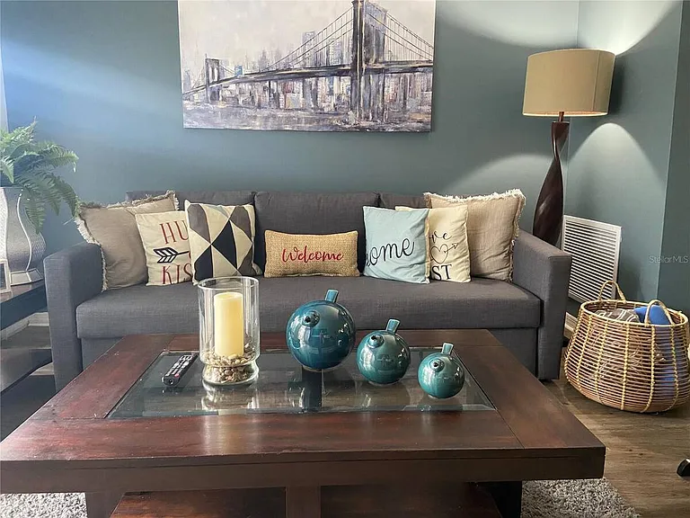 1222 Villa Ln #136 — Photo 3