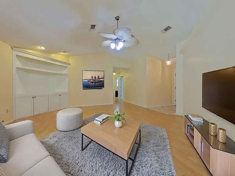 3341 Marion Oaks Way — Photo 6