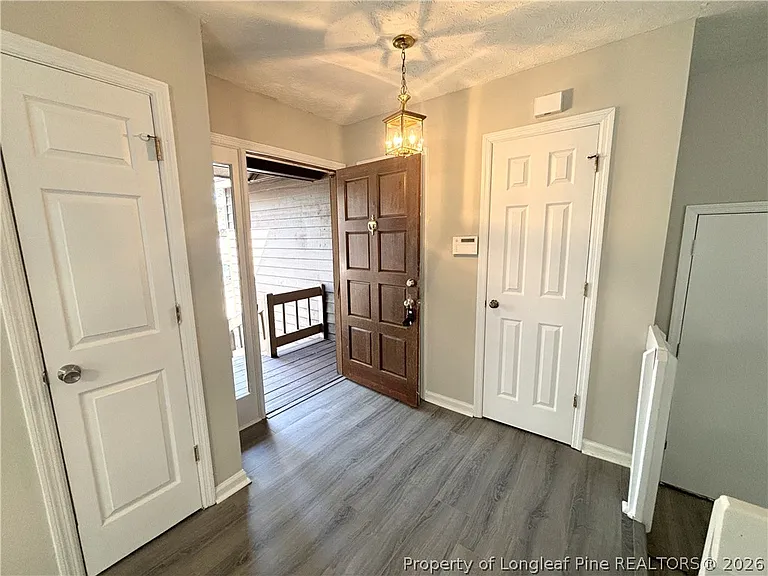 632 Dowfield Dr — Photo 6