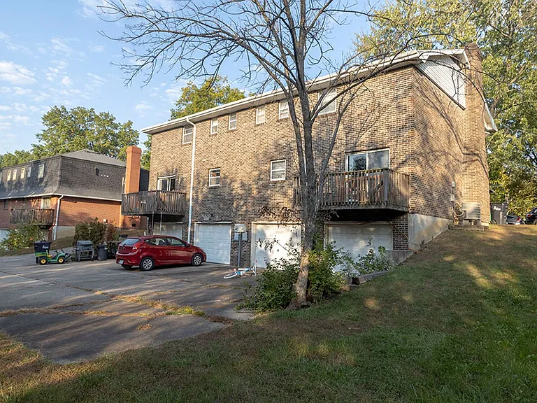 3313 Belle Meade Dr — Photo 3