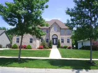 725 Pintail Ln, Hobart, IN 46342