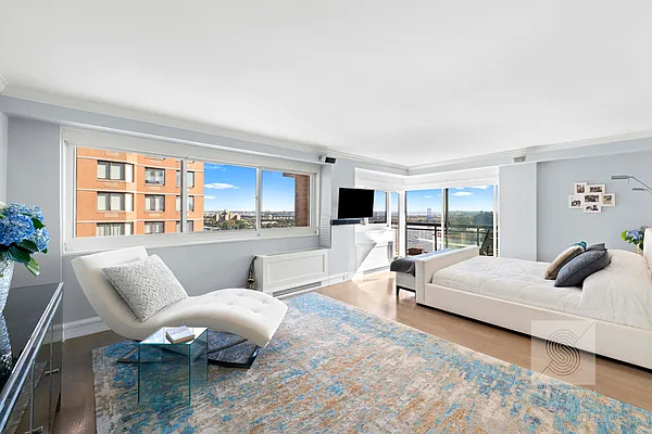 Sold by Keller Williams NYC | media 23