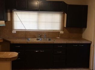 409 Crawford St, Bakersfield, CA 93305