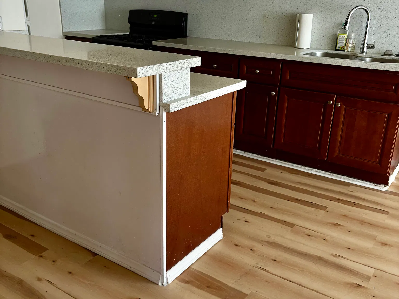 2 bed, 810 sqft, $2,450 — Photo 1