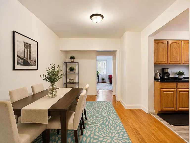375 Midwood St #1R — Photo 5