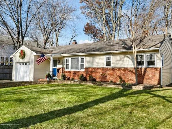 15 Allenhurst Ave, Oceanport, NJ 07757
