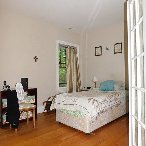 Lived-In Unit: Bedroom