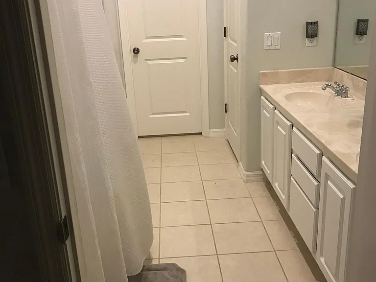 Jack & Jill upstairs bathroom