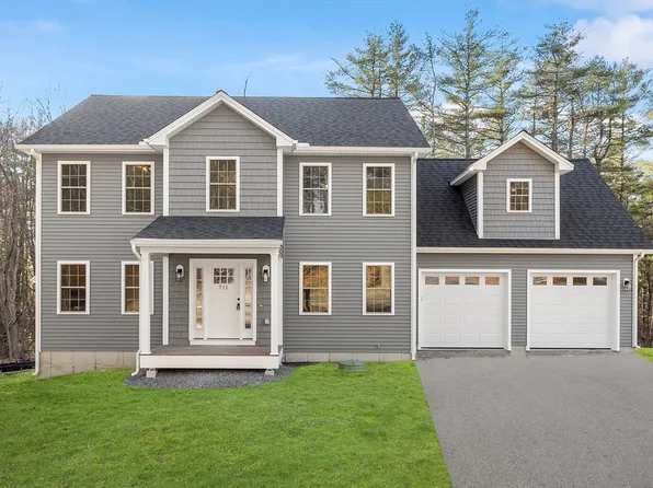 711 Willard St, Leominster, MA 01453