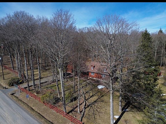 3rd image of 163 Ott Rd