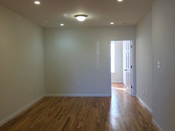 3rd image of 247 58th St #3R