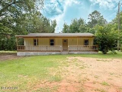 534 Scr #32E, Forest, MS, 39074