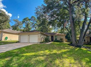 63 S Wavy Oak Cir, Spring, TX 77381