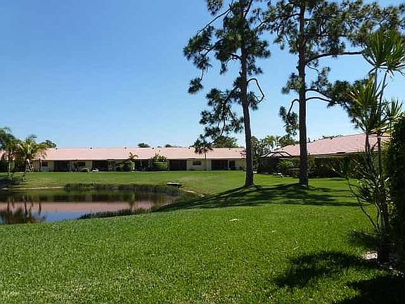 Thorn Lake Community