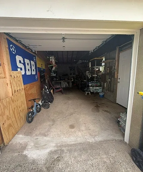 1 private garage and 1 car space in driveway