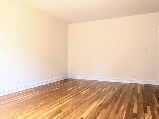 Rented by PocketBroker Inc | media 11