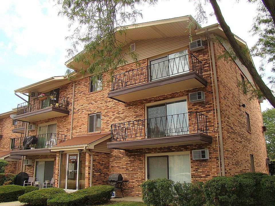 1st image of 13956 Waterbury Dr APT 905